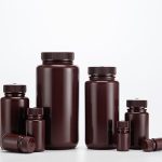  1000ml PP széles-szájú üveg. PP. barna. autoklávozható. DNase & RNase mentes, nem pyrogen. 5/ zacskó, 10 zacskó/doboz