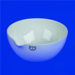   Evaporating basin 110 mm ? porcelain, french form, with spout and flat base