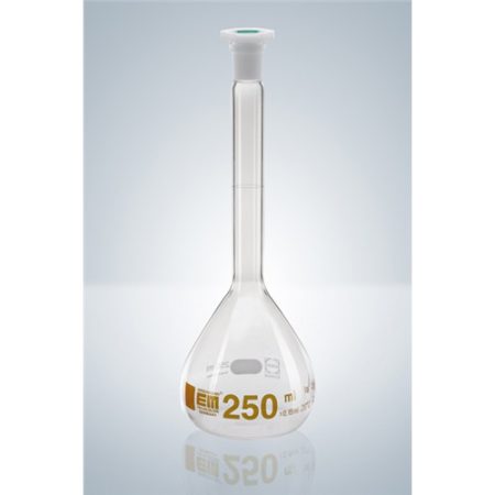 Vol.flask 500 ml, amber glass NS 29/32, white graduated, DURAN, mistake tolerance +/- 0,6ml, w/o stopper