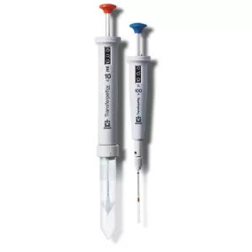   Digitális transzferpettor 10 - 50 µl, üvegkapillárisokkal, pipetta közvetlenül mozgató dugattyúval, A% <= +/- 1,8 CV% <= 0,4