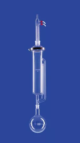 Soxhletnek megfelelő elszívó karimával, űrtartalom 2000 ml,Lapos karimás fedél DN100, bilincs DN100, Dimroth kondenzátorral NS45/40 lombik