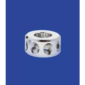   Tárcsacsomó, központi furat a rúdhoz 22 mm átmérő, állítható magasságú, 8 db M 12 csapfurattal, M 12 rögzítőcsavarral komplett